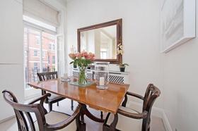 1 bedroom Flat for s...